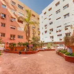 Elegant Appartement 2 Chambres Avec Piscine Et Climatisation A Gueliz